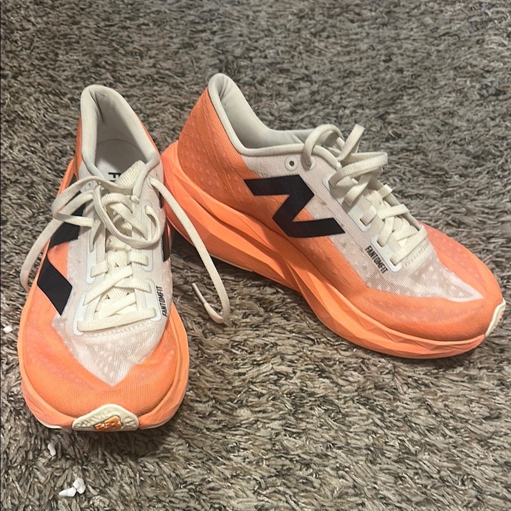 New Balance Women's FuelCell Repel v4